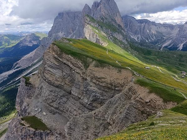 43 dolomity
